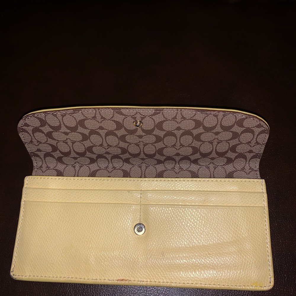 Coach Wallet - Picture 2 of 4